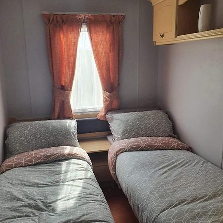 64 Southfield - Skipsea Sands Ulrome エクステリア 写真